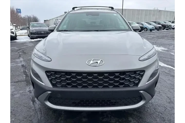 $18431 : Hyundai KONA 2023 AWD SEL 4d image 2