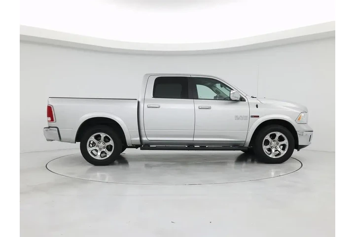 $25998 : Ram 1500 2016 4x4 Laramie 4d image 7
