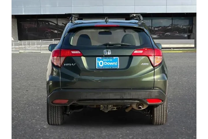 $10599 : Honda HR-V 2017 AWD LX 4dr C image 8