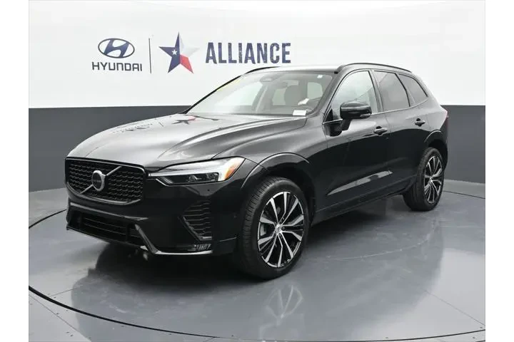 $35036 : Volvo XC60 2023 B5 Plus Dark image 1