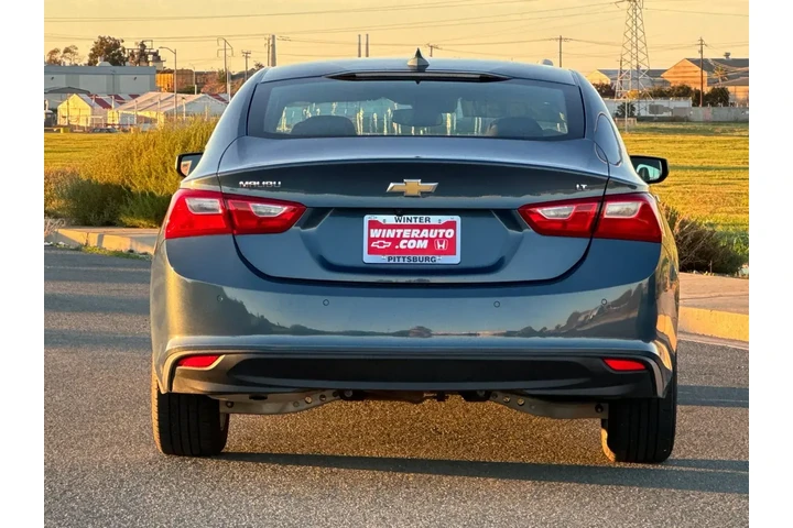 $20892 : Chevrolet Malibu 2024 LT 4dr image 5