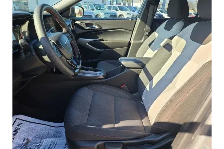 $20772 : Chevrolet Trax 2024 RS 4dr C image 8