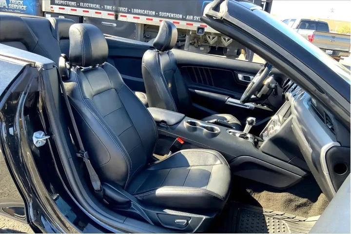 $28549 : Ford Mustang 2018 GT Premium image 7