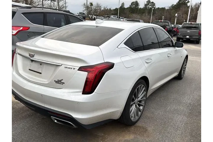 $32950 : Cadillac CT5 2023 Premium Lu image 6