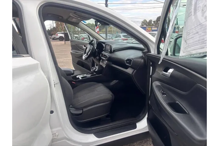 $11999 : 2019 Santa Fe SE 2.4L image 10