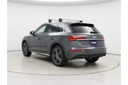 $30998 : Audi Q5 2022 AWD e quattro S thumbnail