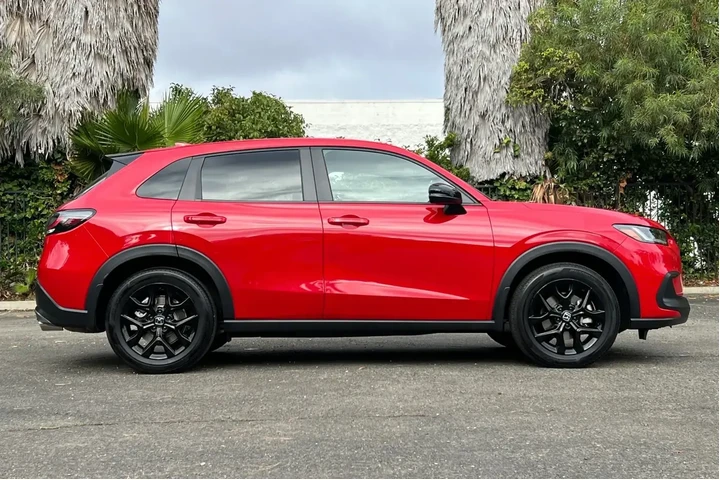 Honda HR-V 2023 Sport 4dr Cr image 2