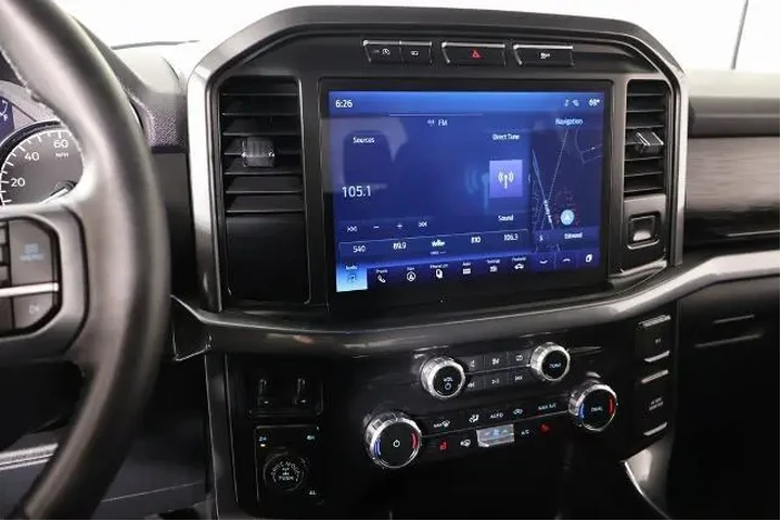 $39526 : Ford F-150 2023 4x4 XLT 4dr image 5