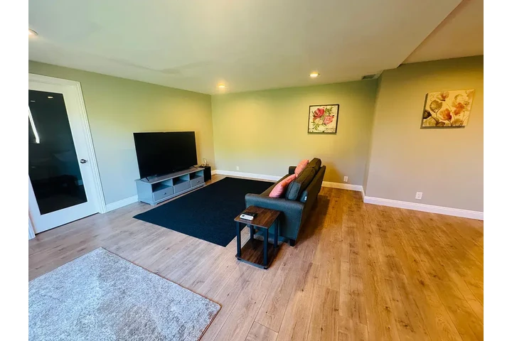 $1475 : Anaheim - 3 bed 2 Bath image 10