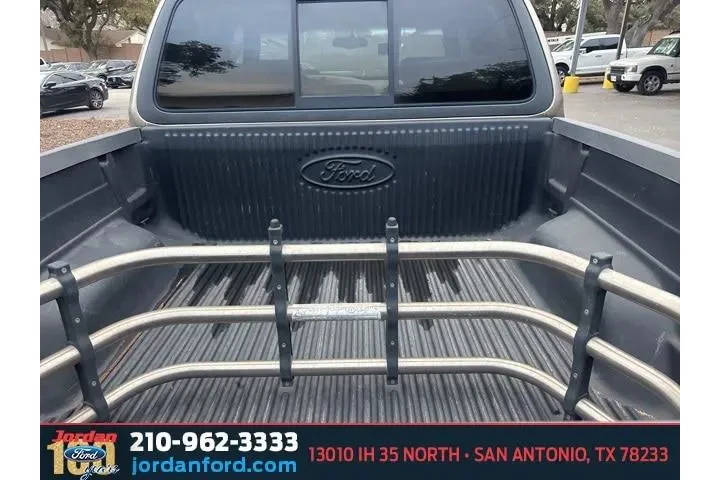 $11999 : Ford F-150 2001 4dr SuperCre image 10
