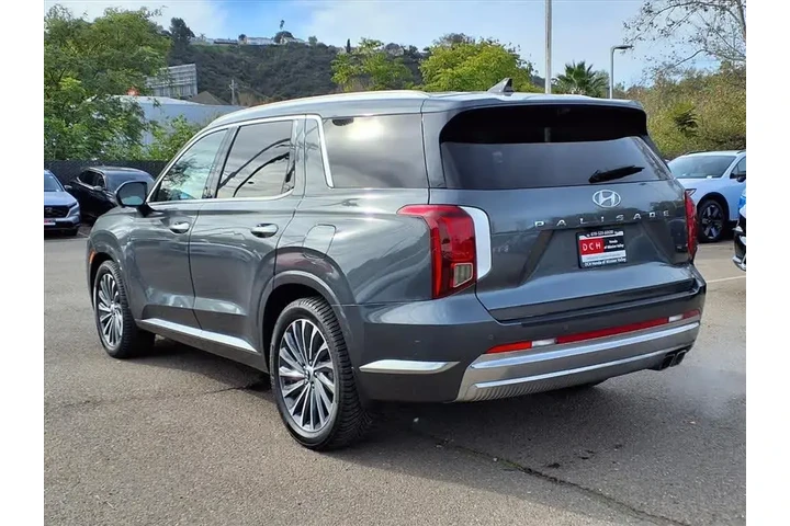 $34685 : Hyundai PALISADE 2023 Callig image 7
