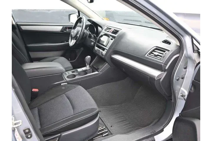 $10699 : Subaru Outback 2016 AWD 2.5i image 10