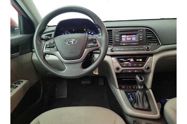 $14599 : Hyundai ELANTRA 2018 SE 4dr image 10