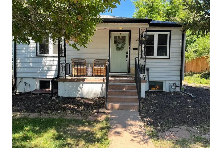 $4200 : SINGLE FAMILY HOUSE image 2