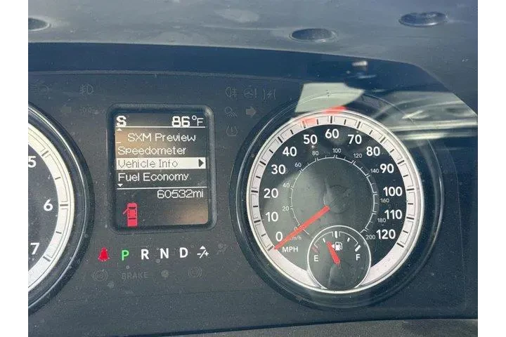 $19500 : Ram 1500 Classic 2022 4x2 Tr image 10