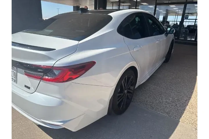 $35165 : Toyota Camry 2025 XSE 4dr Se image 3