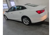 $16893 : Chevrolet Malibu 2024 LT 4dr thumbnail