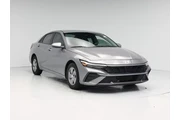 Hyundai ELANTRA 2024 SE 4dr