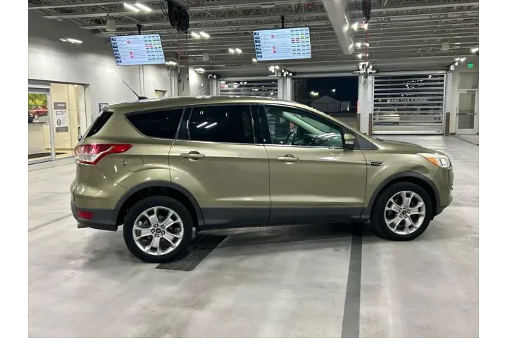 $4982 : Ford Escape 2013 AWD SEL 4dr image 10