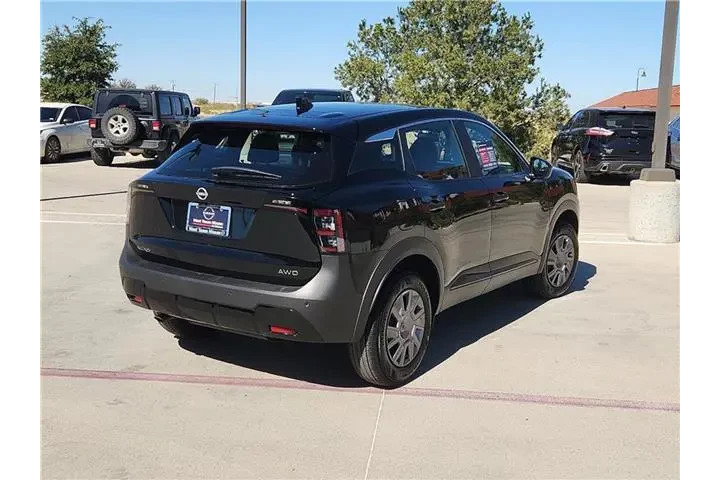 $24689 : Nissan Kicks 2025 AWD S 4dr image 4