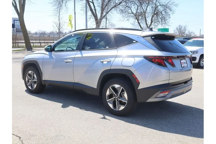 $22977 : Hyundai TUCSON 2025 AWD SEL image 6