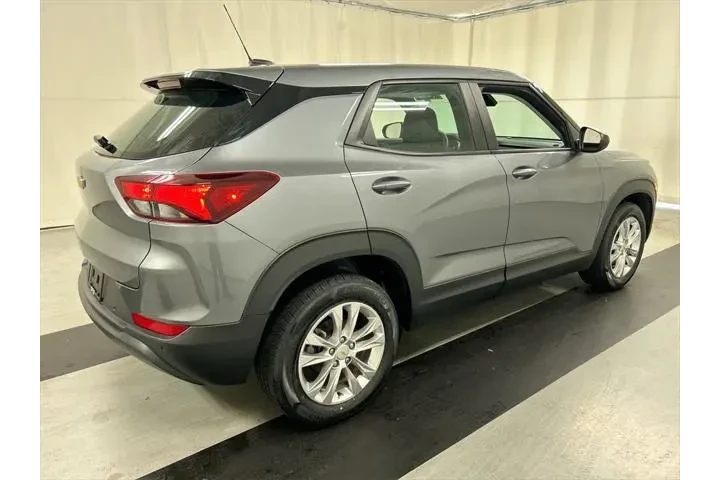 $14000 : Chevrolet Trailblazer 2021 L image 2