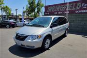 $6995 : 2006 Town and Country Touring thumbnail