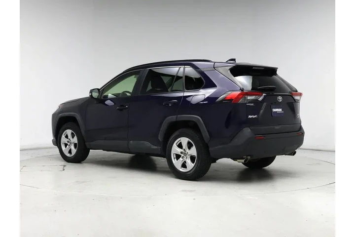 $27998 : Toyota RAV4 2019 AWD XLE 4dr image 2