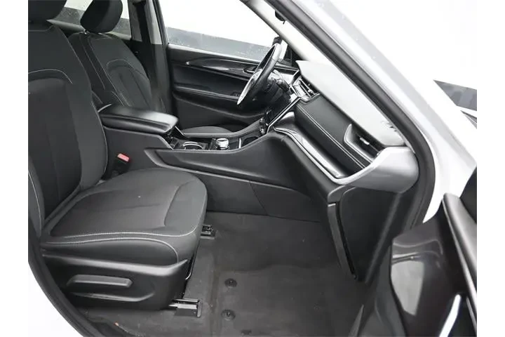 $25733 : Jeep Grand Cherokee L 2022 4 image 10