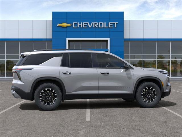 $48795 : New 2024 Traverse Z71 image 5