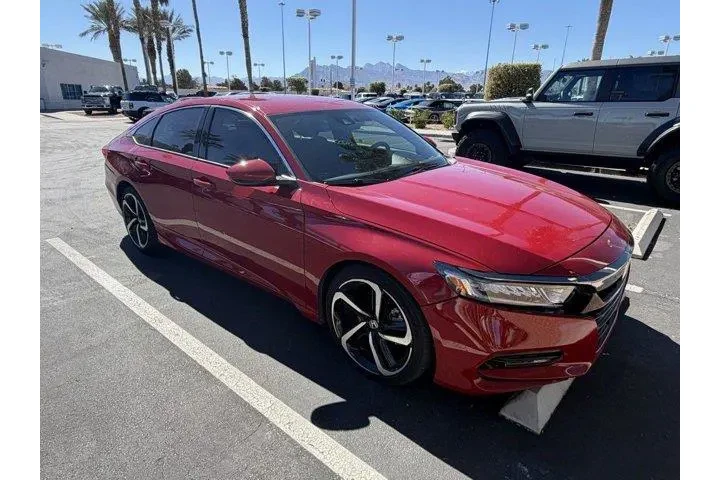 $22200 : Honda Accord 2018 Sport 4dr image 1
