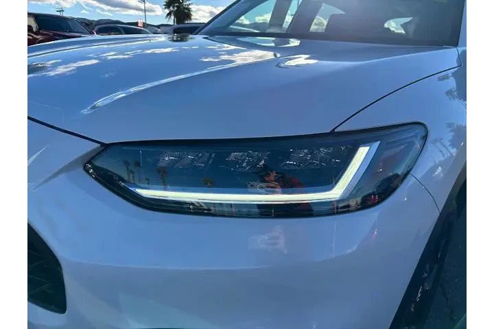 $27995 : Honda HR-V 2024 AWD Sport 4d image 10