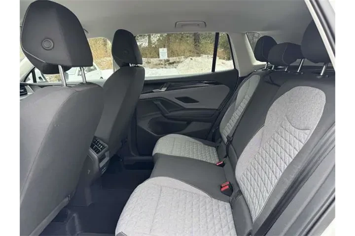 $28950 : Volkswagen Tiguan 2025 AWD S image 10