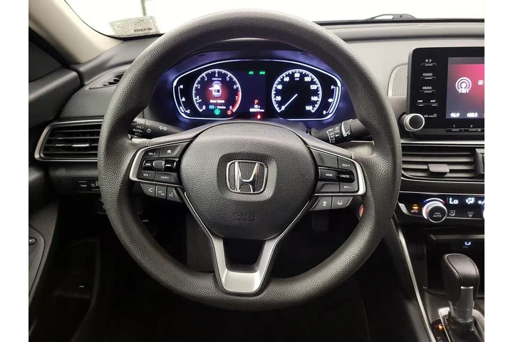 $18998 : Honda Accord 2019 LX 4dr Sed image 10