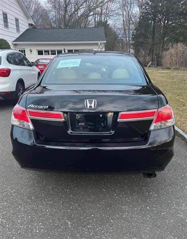 $1200 : Neatly used 2012 Honda Accord image 2