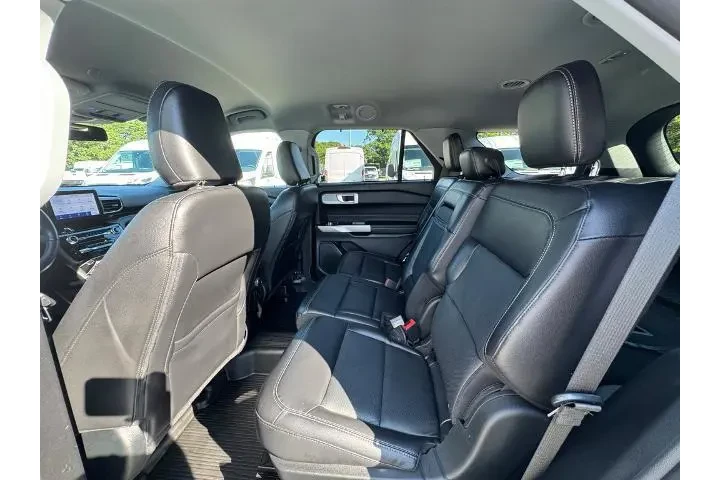 $33900 : Ford Explorer 2022 AWD Limit image 9