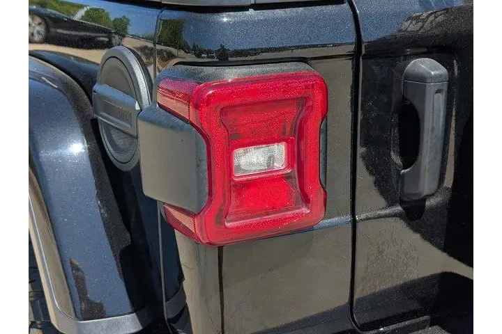 $34999 : Jeep Wrangler Unlimited 2021 image 10