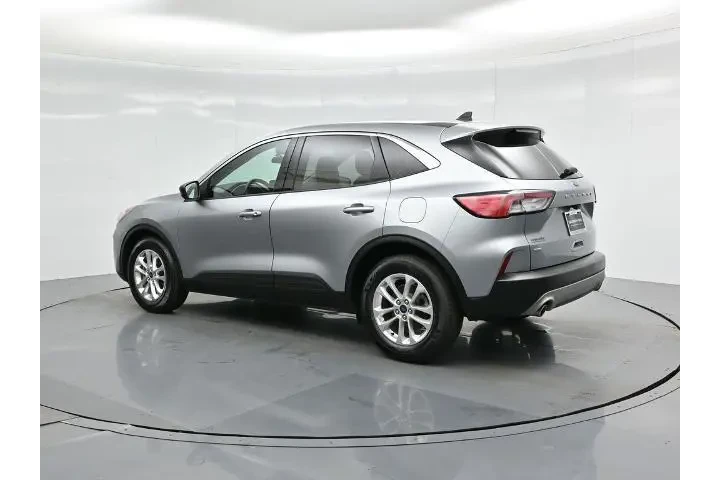 $13243 : Ford Escape 2022 SE 4dr SUV image 7