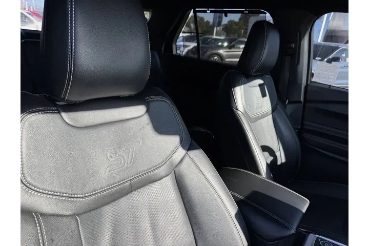 $35799 : Ford Explorer 2023 AWD ST 4d image 7