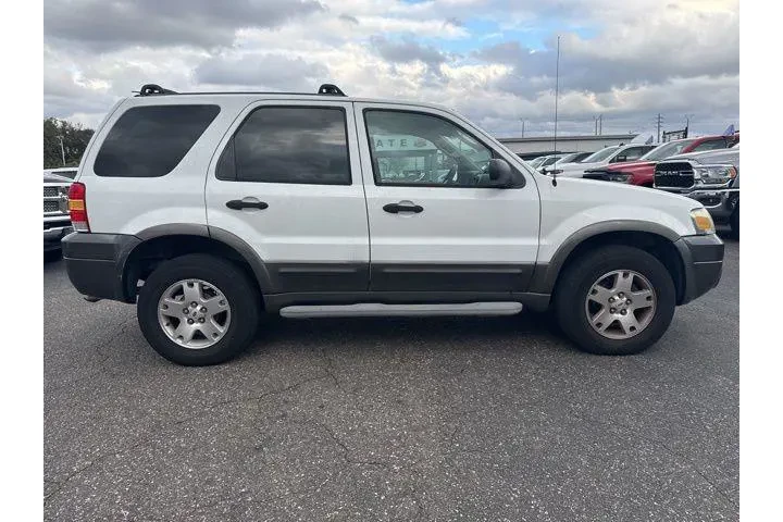 $4291 : Ford Escape 2006 XLT 4dr SUV image 4