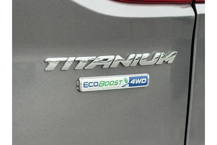 $8995 : Ford Escape 2014 AWD Titaniu image 9