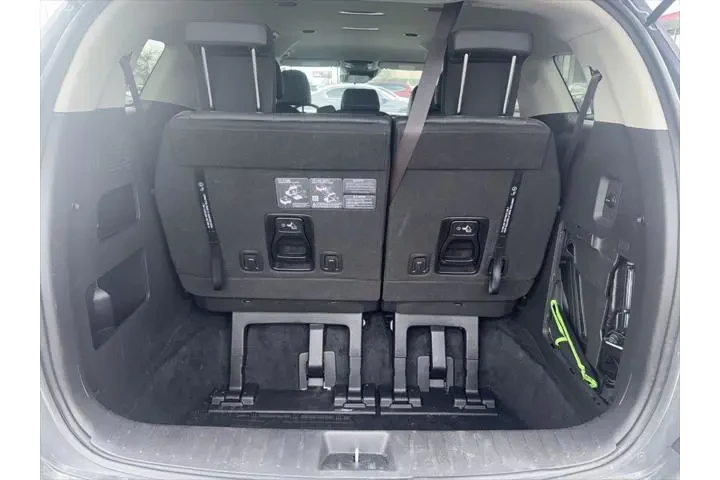 $33933 : Kia Carnival 2025 LXS 4dr Mi image 8