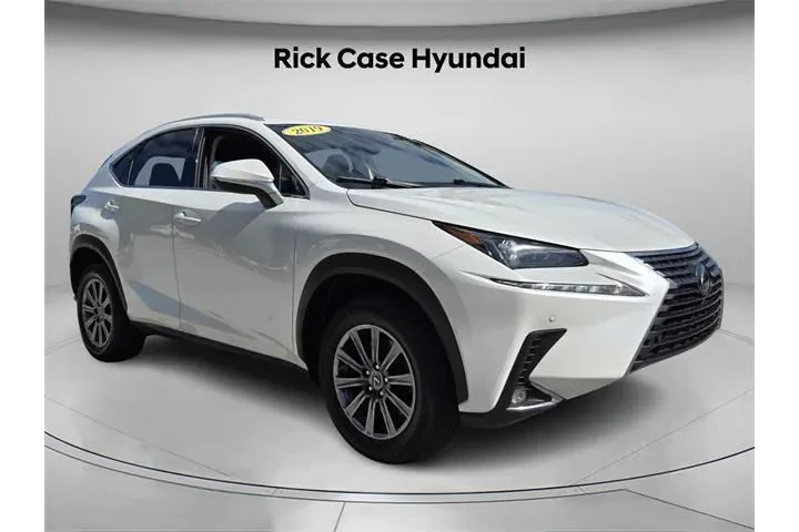 $19597 : Lexus NX 300 2019 4dr Crosso image 9