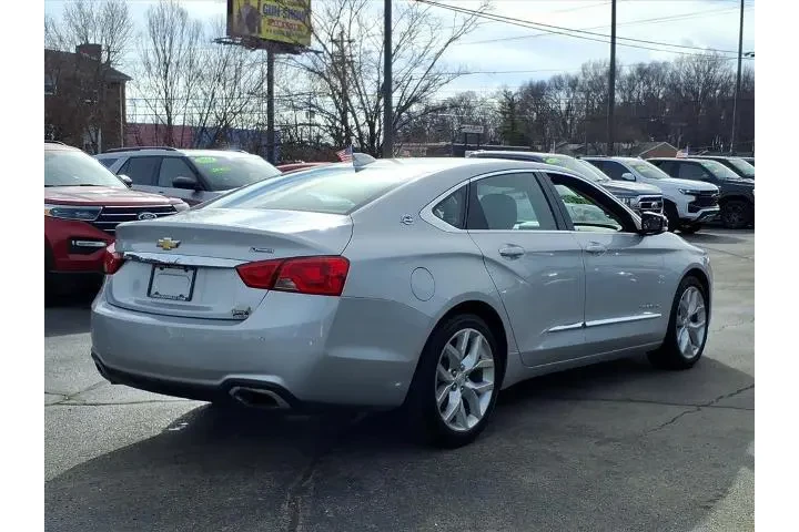 $15988 : Chevrolet Impala 2019 Premie image 3