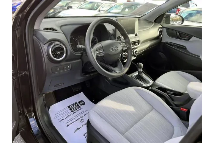 $21803 : Hyundai KONA 2023 AWD SEL 4d image 10