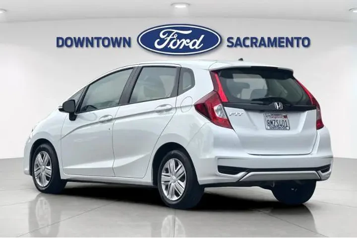 $12592 : Honda Fit 2019 LX 4dr Hatchb image 8