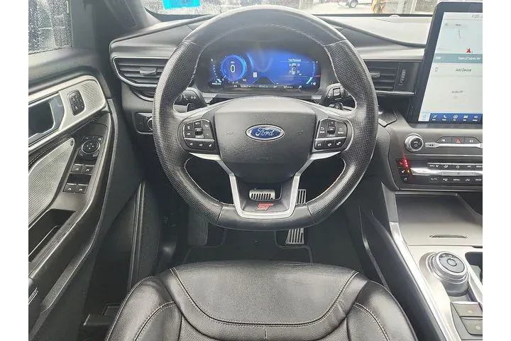 $27990 : Ford Explorer 2020 AWD ST 4d image 9