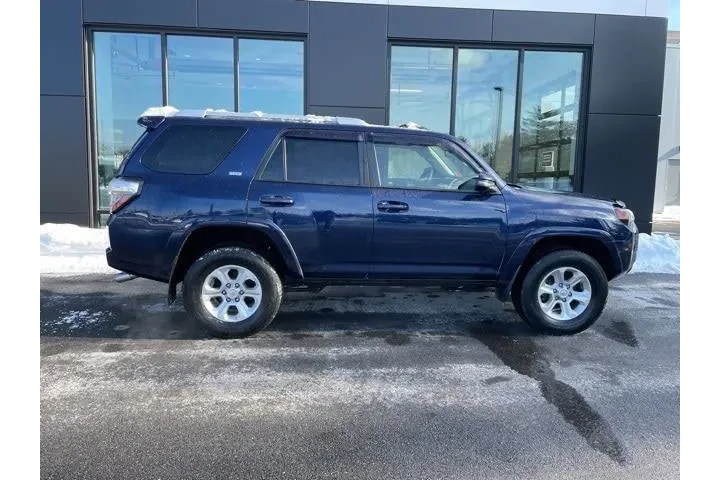 $26595 : Toyota 4Runner 2018 4x4 SR5 image 5