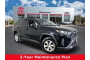 2019 RAV4 LE en Madison