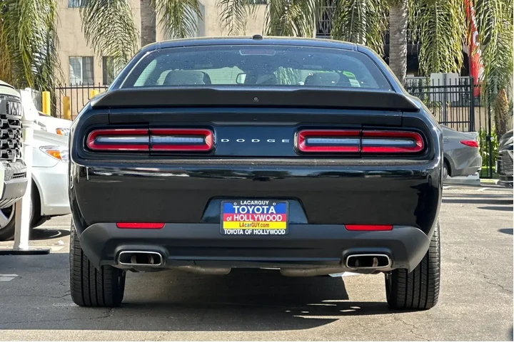 $19888 : Dodge Challenger 2023 SXT 2d image 5